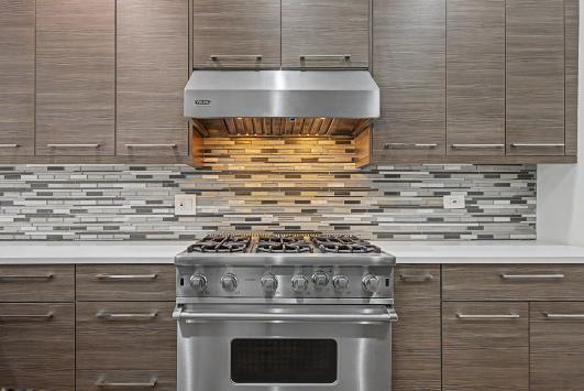 9818 S Leavitt Street, Chicago, IL 60643