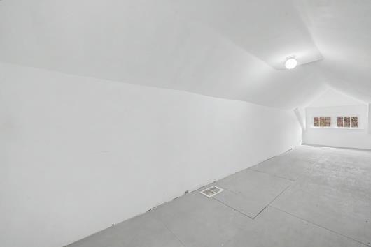 9818 S Leavitt Street, Chicago, IL 60643