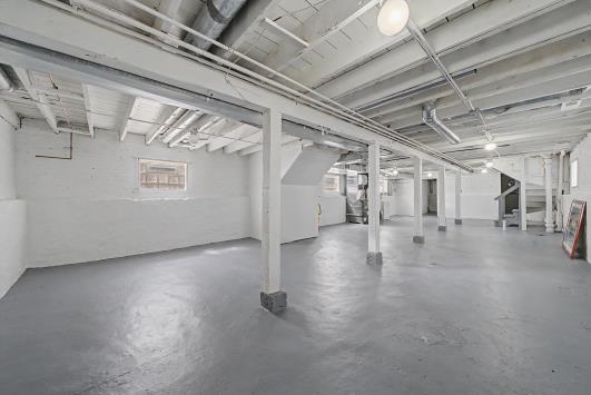 9818 S Leavitt Street, Chicago, IL 60643