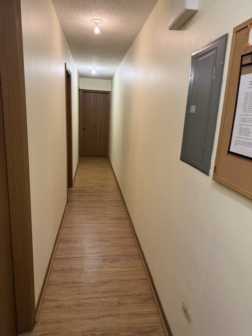 332 Essex Court #4, Wood Dale, IL 60191