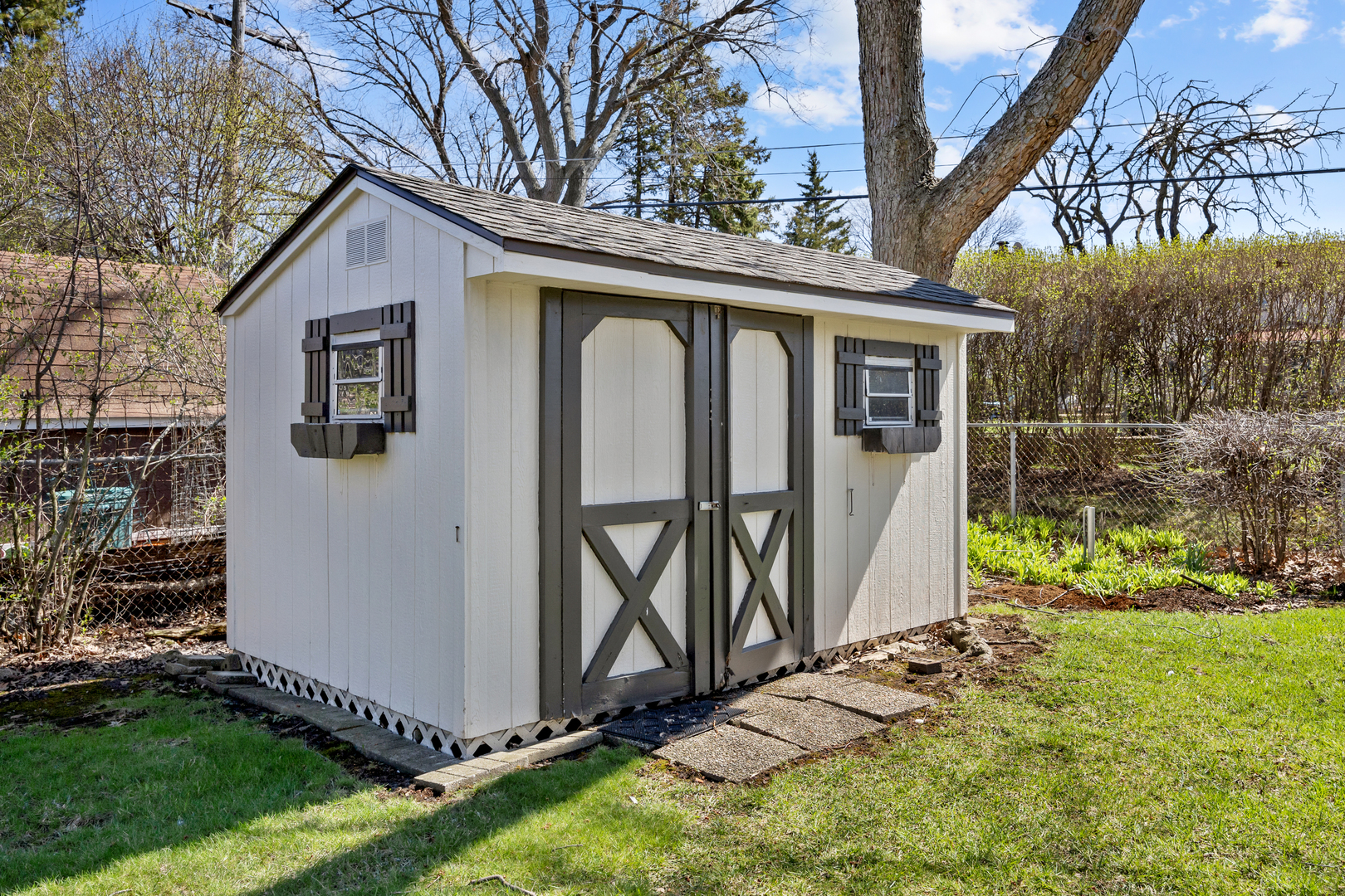 418 N Lancers Drive, Addison, IL 60101