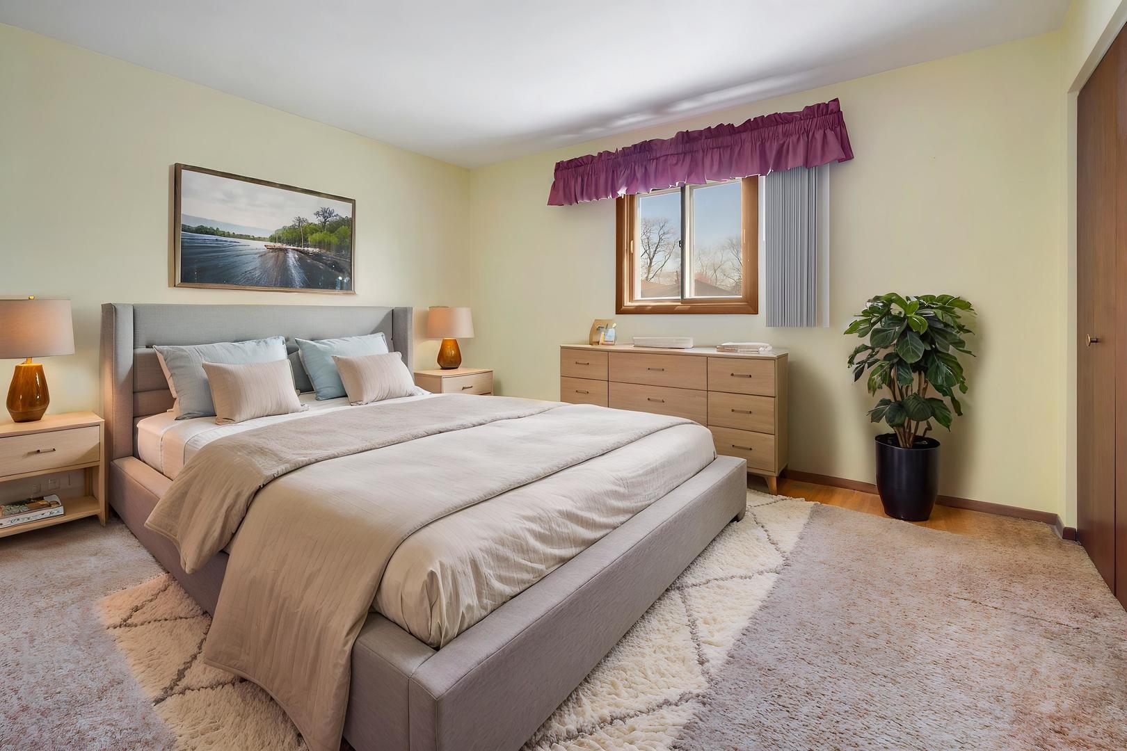 418 N Lancers Drive, Addison, IL 60101