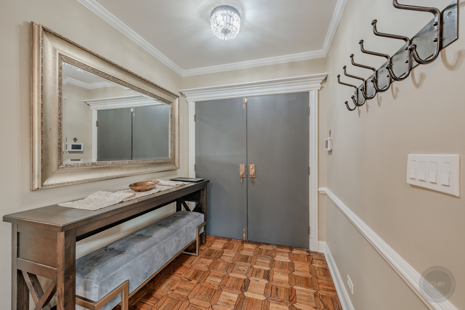 4 Oak Brook Club Drive #G205, Oak Brook, IL 60523