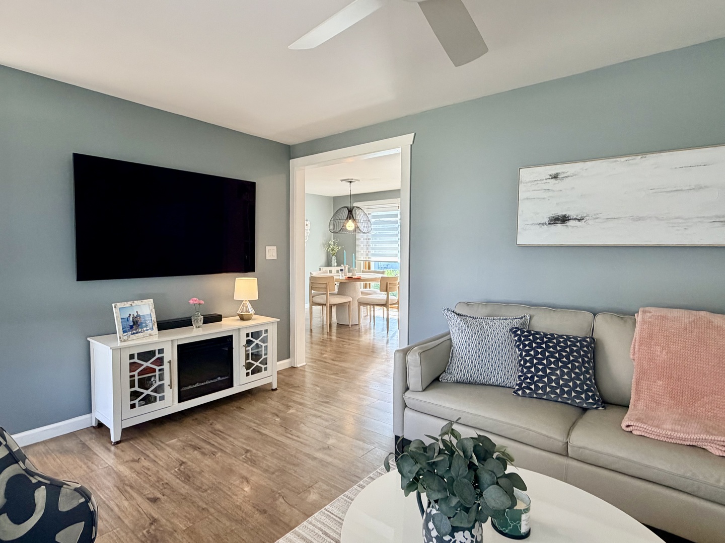 21437 W Engle Drive, Lake Villa, IL 60046