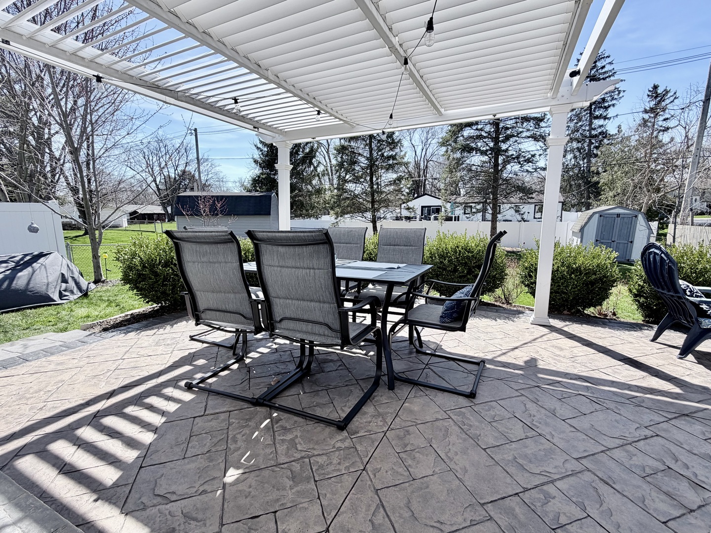 21437 W Engle Drive, Lake Villa, IL 60046