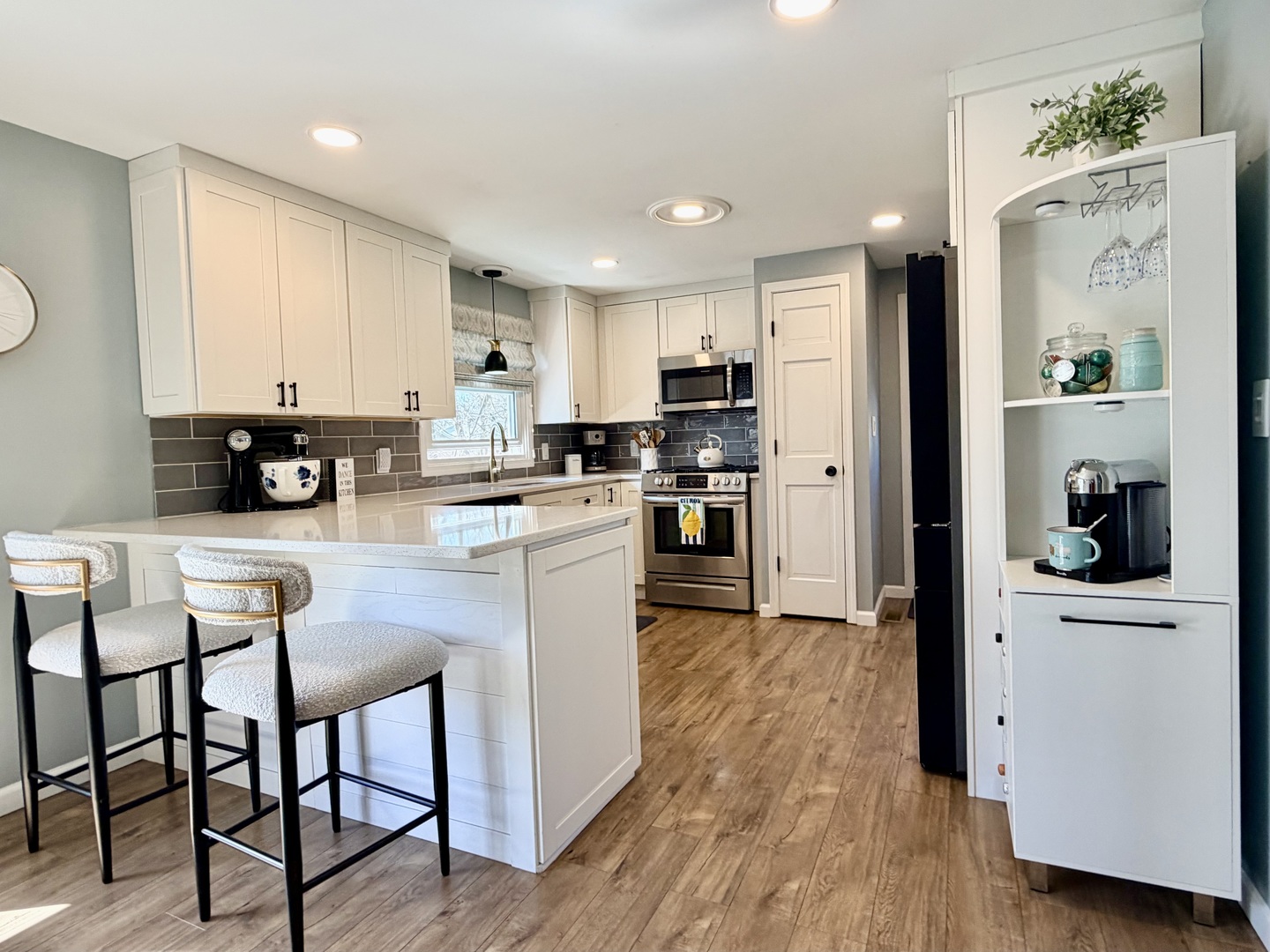 21437 W Engle Drive, Lake Villa, IL 60046