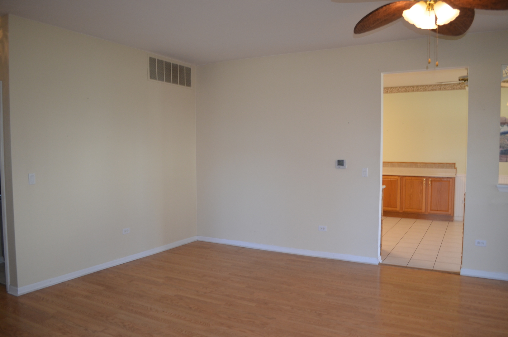 21520 Victory Lake Way, Crest Hill, IL 60403