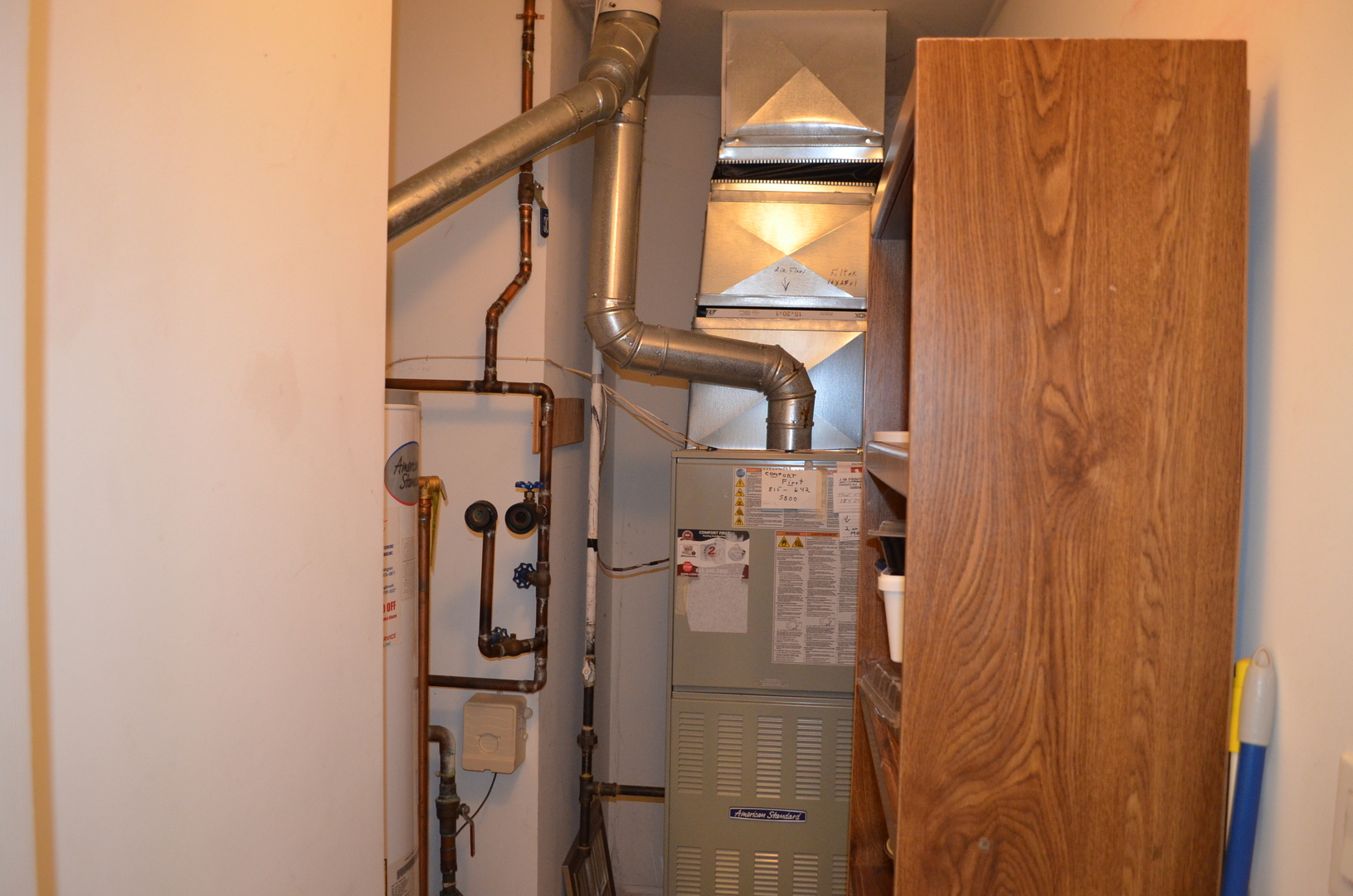 21520 Victory Lake Way, Crest Hill, IL 60403