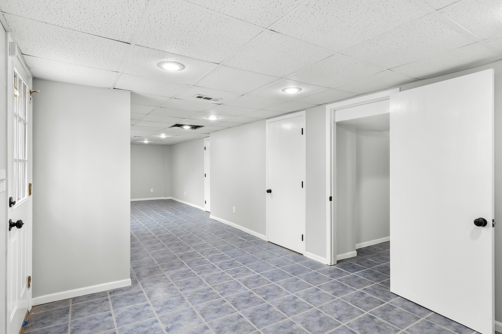 2241 Alby Street, Alton, IL 62002