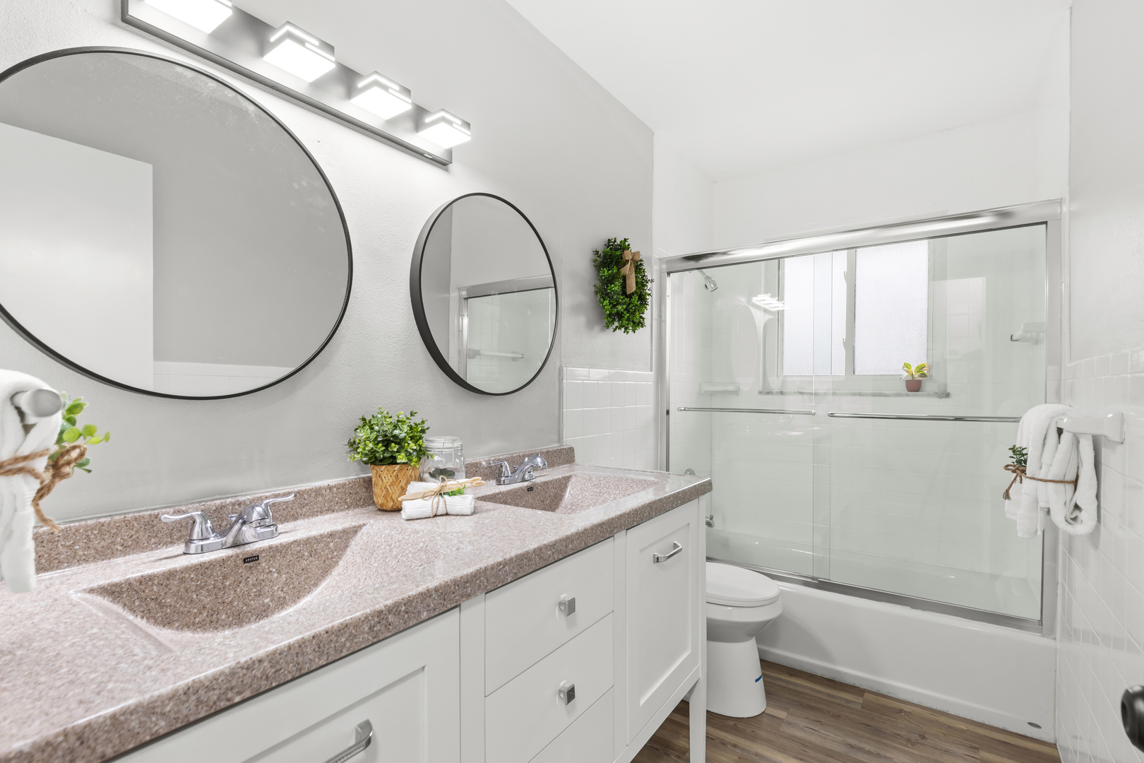 2241 Alby Street, Alton, IL 62002