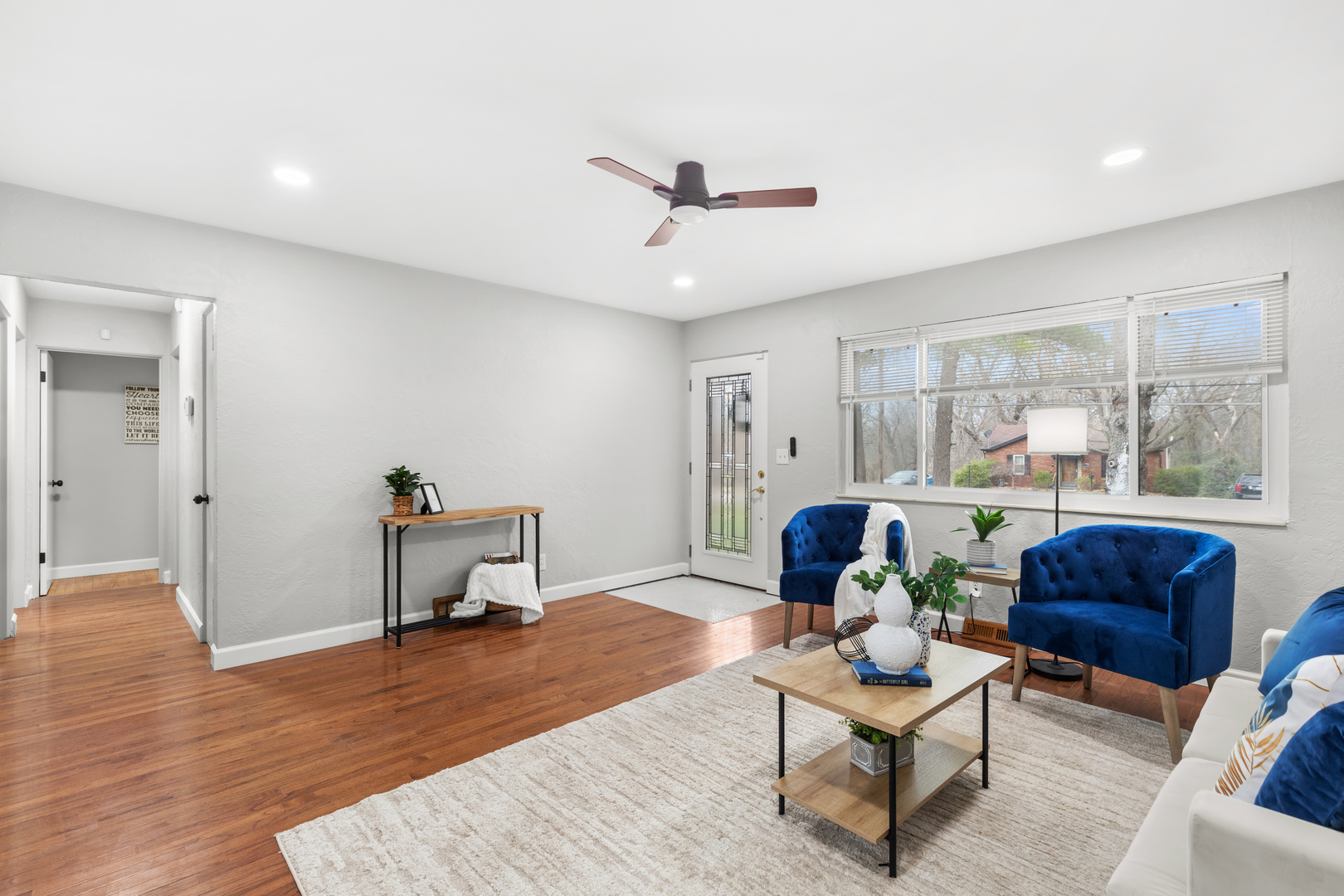 2241 Alby Street, Alton, IL 62002