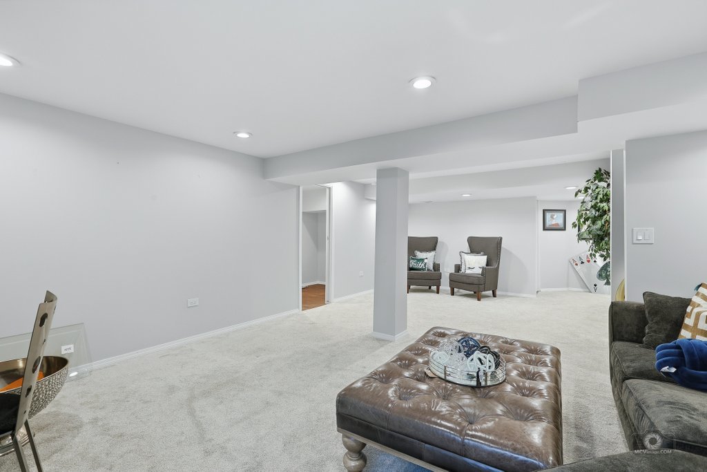 10616 W 154th Street, Orland Park, IL 60462