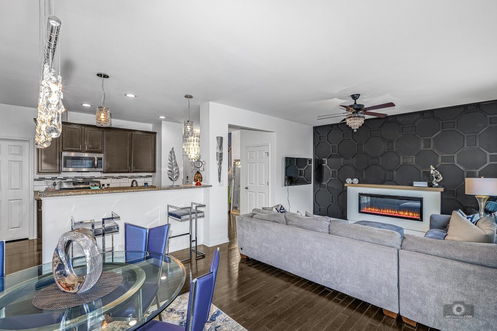 10616 W 154th Street, Orland Park, IL 60462