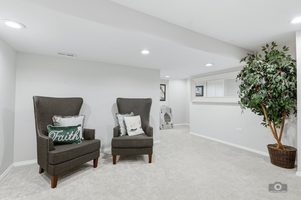 10616 W 154th Street, Orland Park, IL 60462