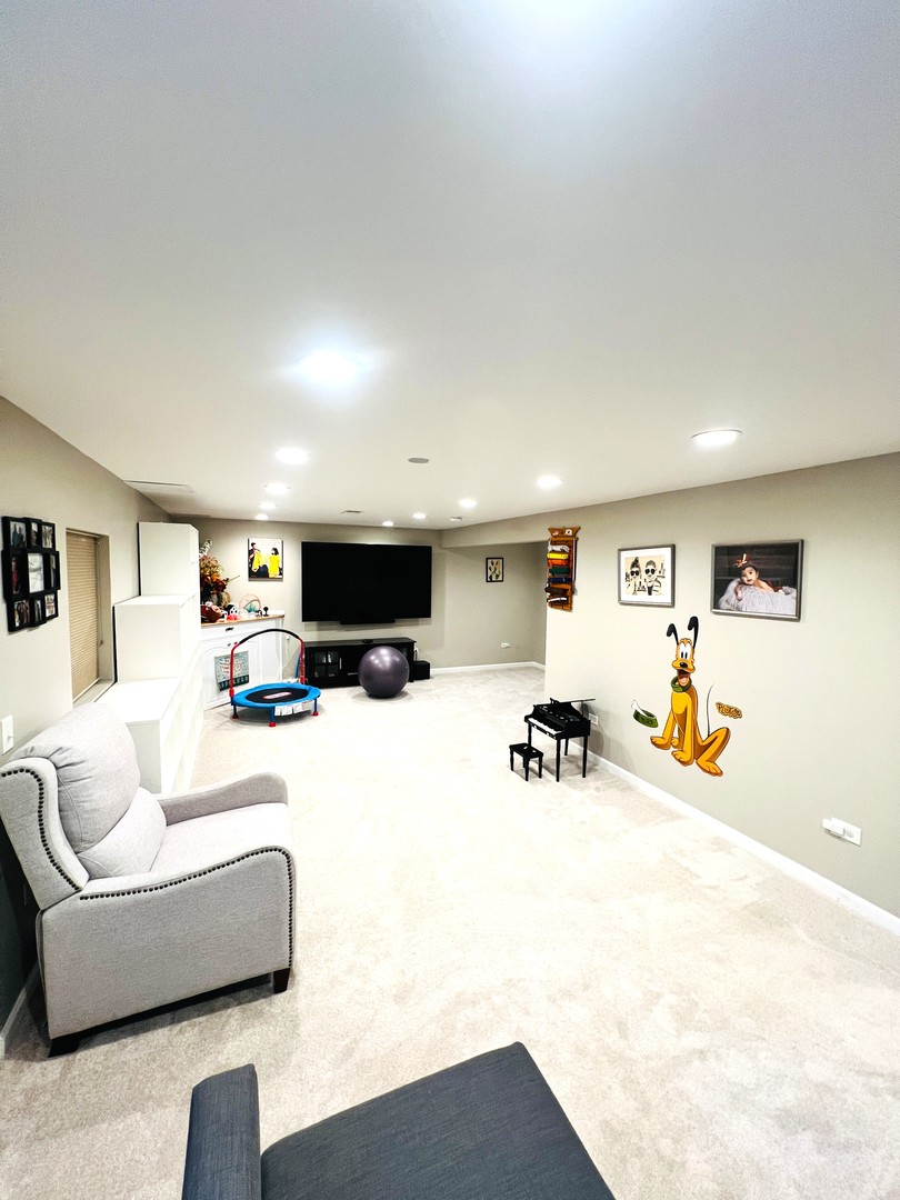 106 Pembroke Circle #2-6, Lake Bluff, IL 60044