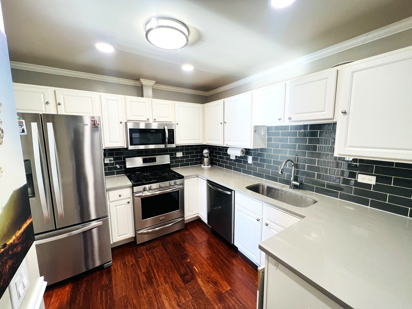 106 Pembroke Circle #2-6, Lake Bluff, IL 60044