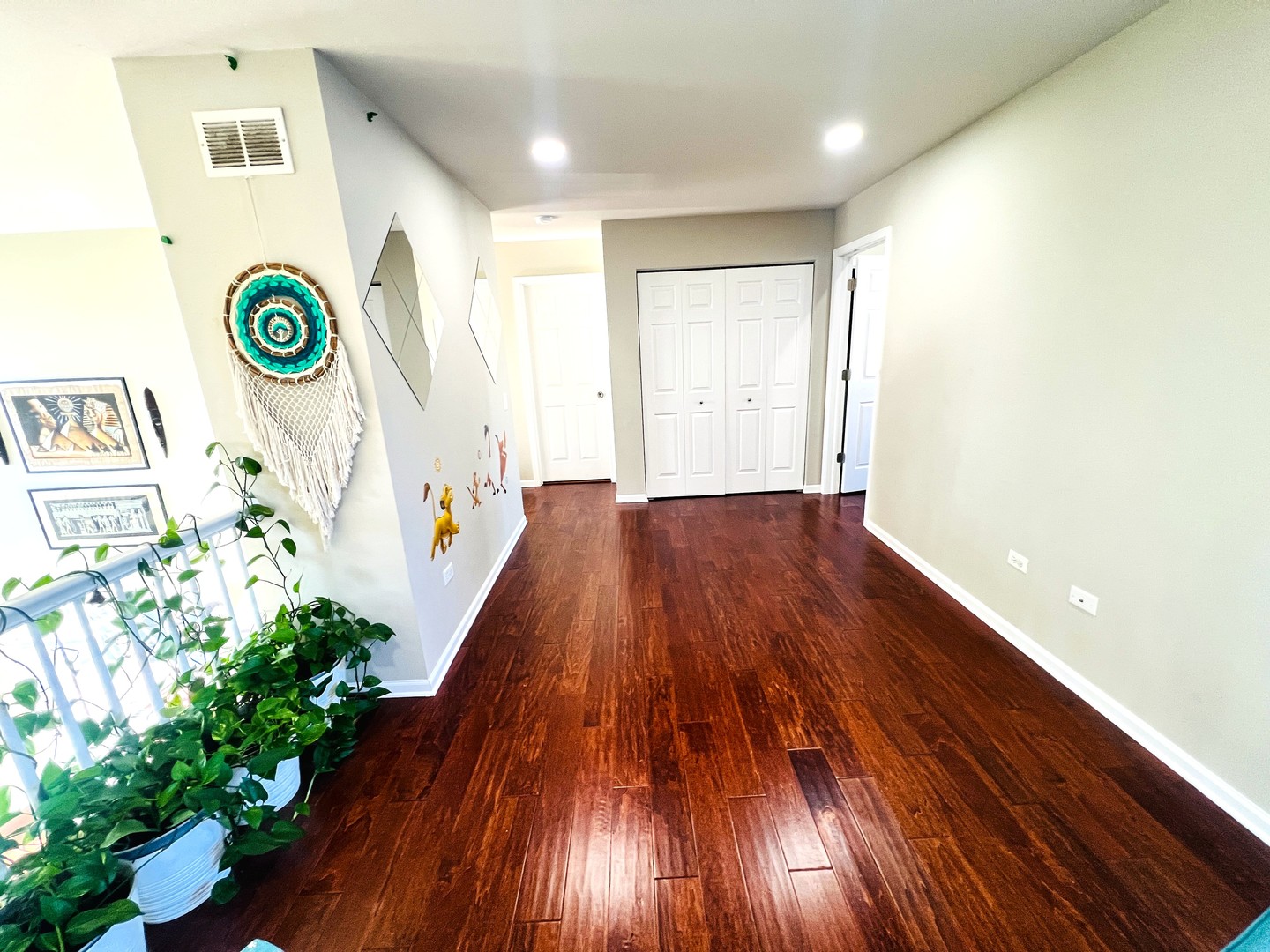 106 Pembroke Circle #2-6, Lake Bluff, IL 60044