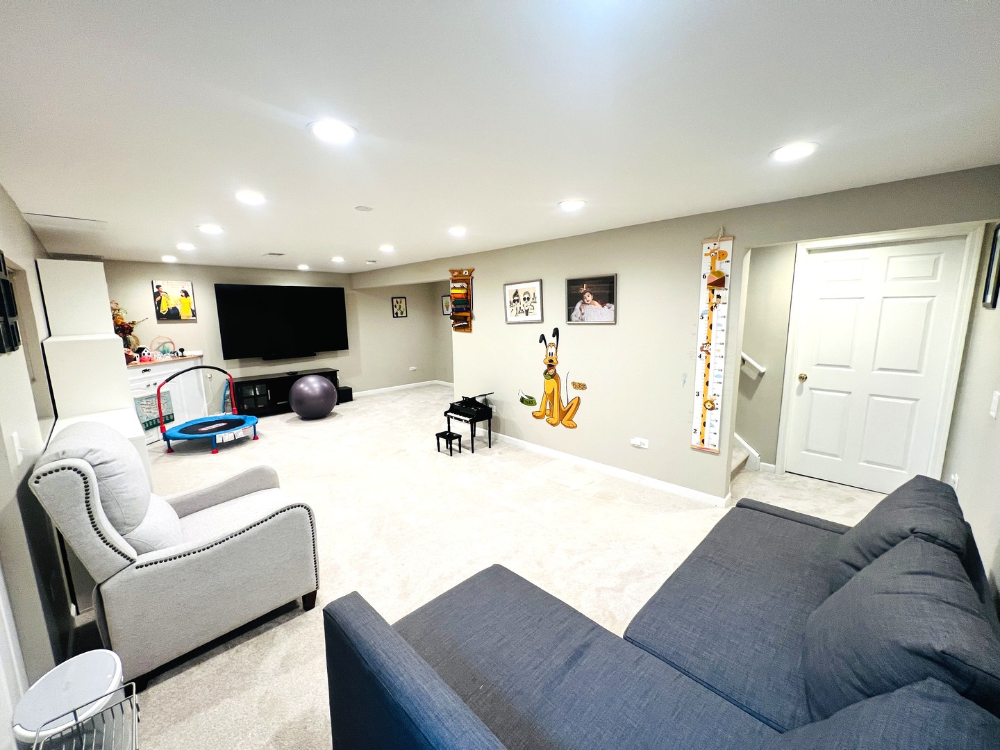 106 Pembroke Circle #2-6, Lake Bluff, IL 60044