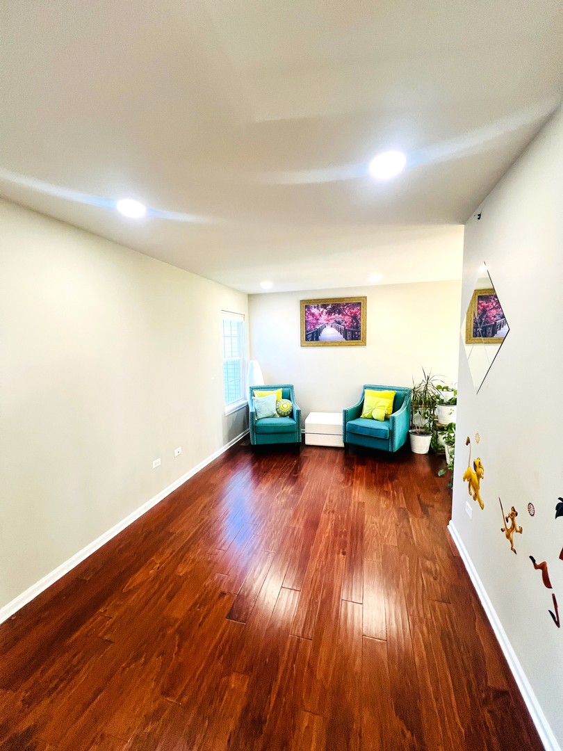 106 Pembroke Circle #2-6, Lake Bluff, IL 60044