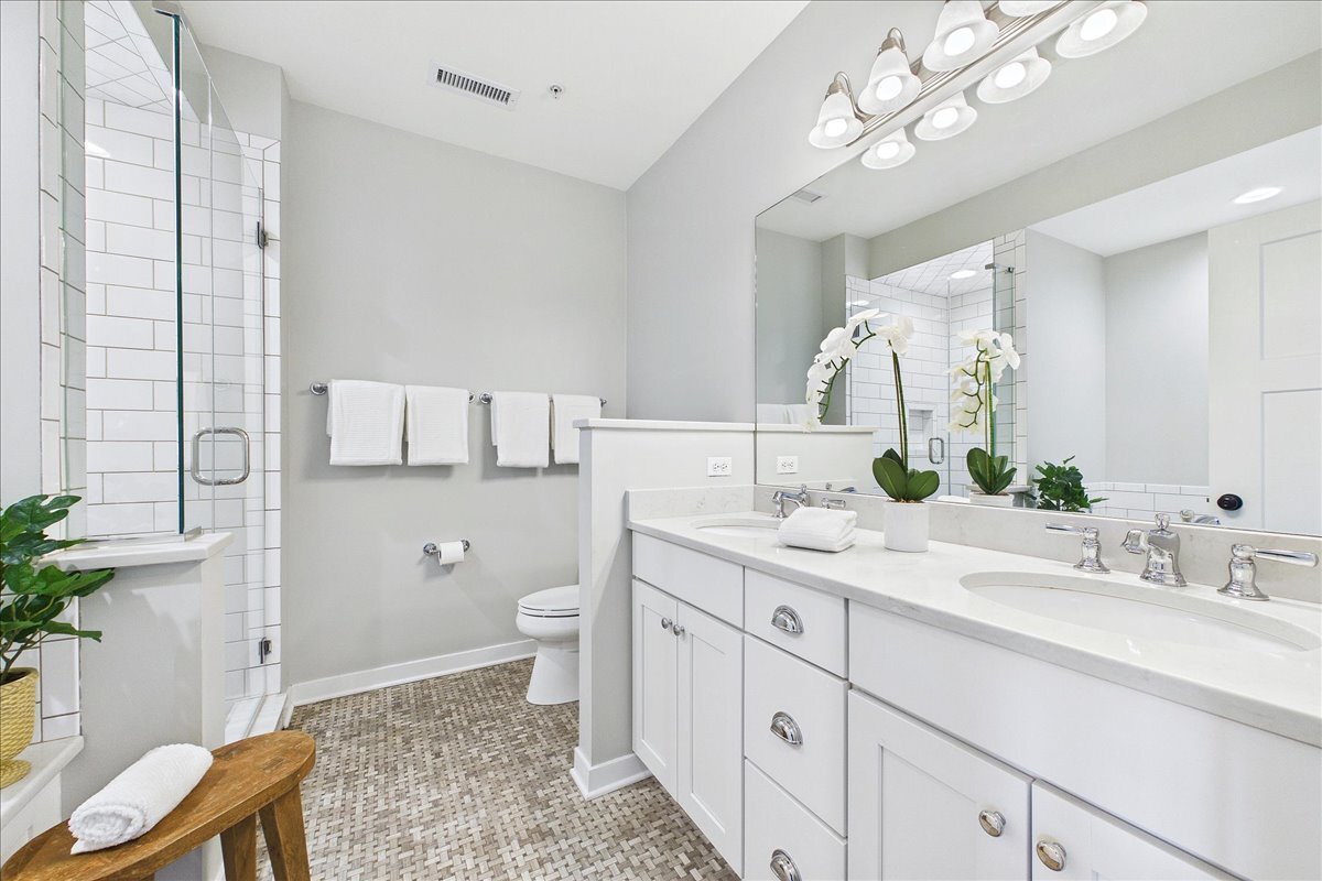 977 Harris Road #25, Grayslake, IL 60030