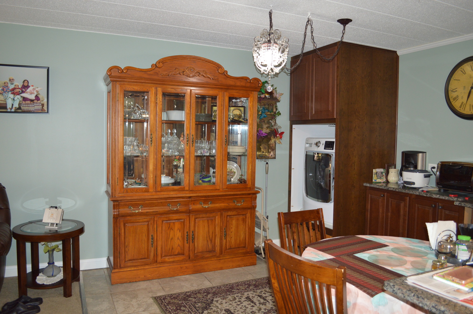 110 W Butterfield Road #402S, Elmhurst, IL 60126