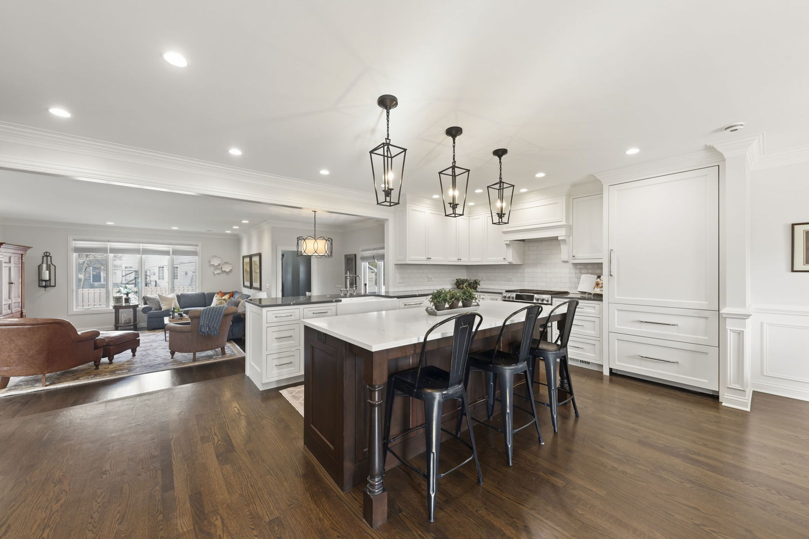 1320 Santa Rosa Avenue, Wheaton, IL 60187