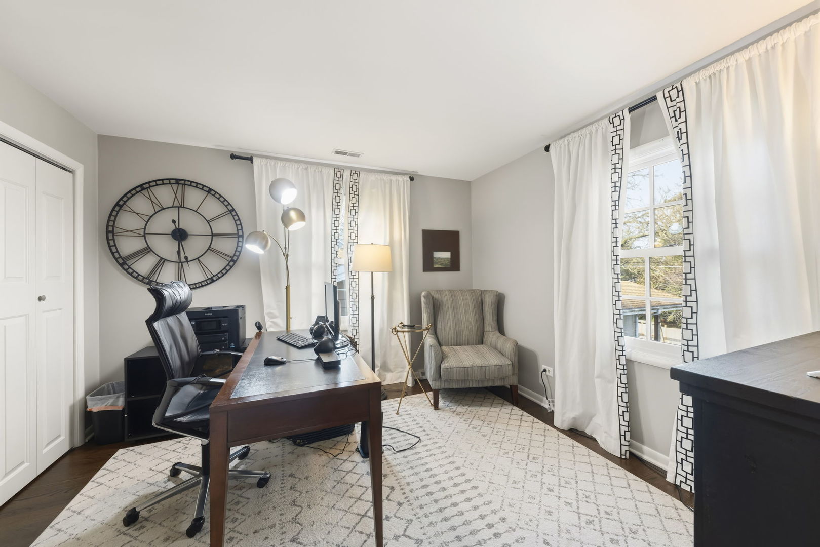 1320 Santa Rosa Avenue, Wheaton, IL 60187