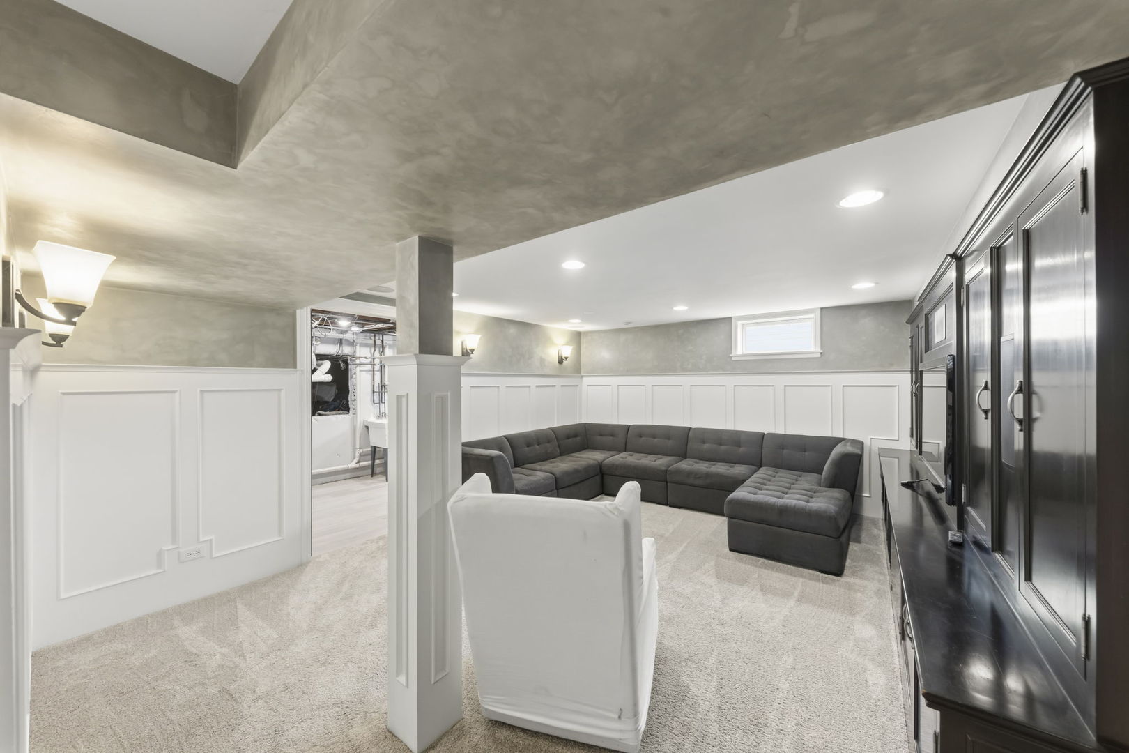 1320 Santa Rosa Avenue, Wheaton, IL 60187