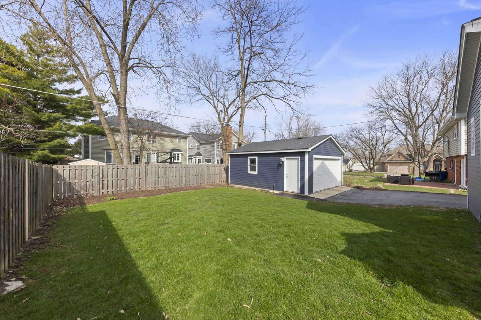 1320 Santa Rosa Avenue, Wheaton, IL 60187