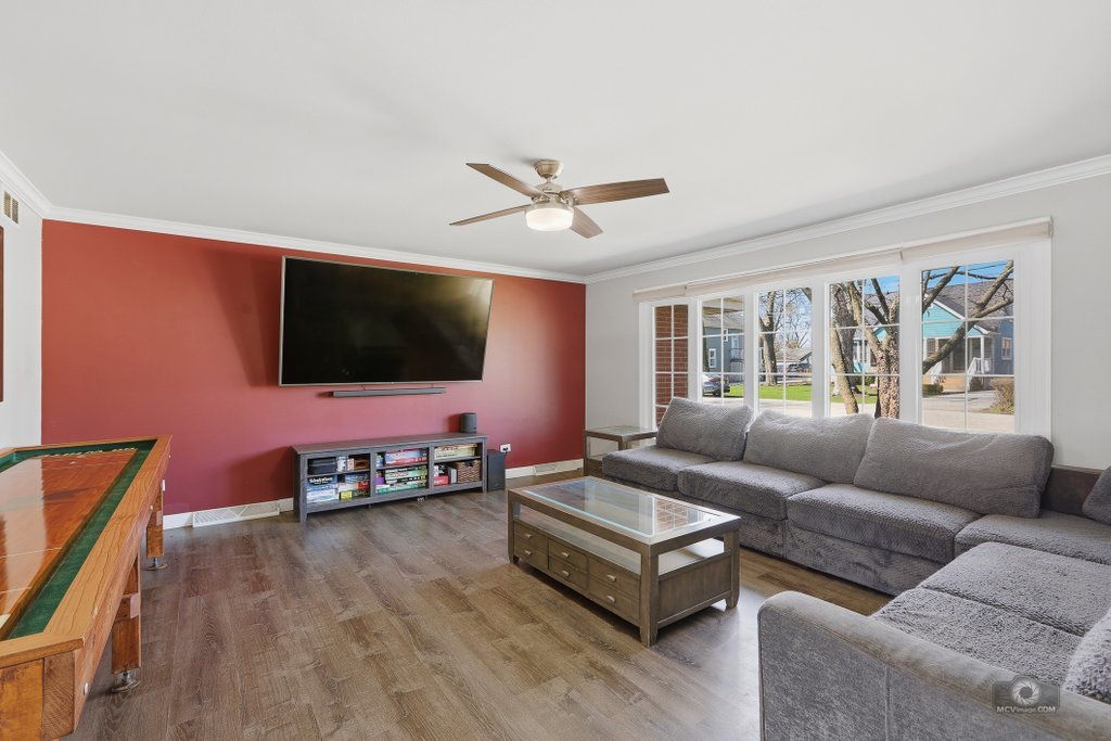 6535 174th Street, Tinley Park, IL 60477