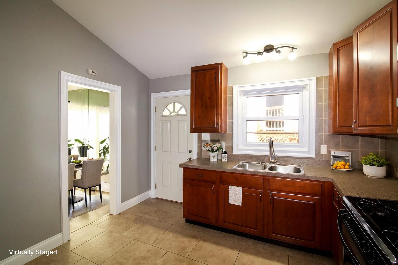 16637 Paulina Street, Markham, IL 60428