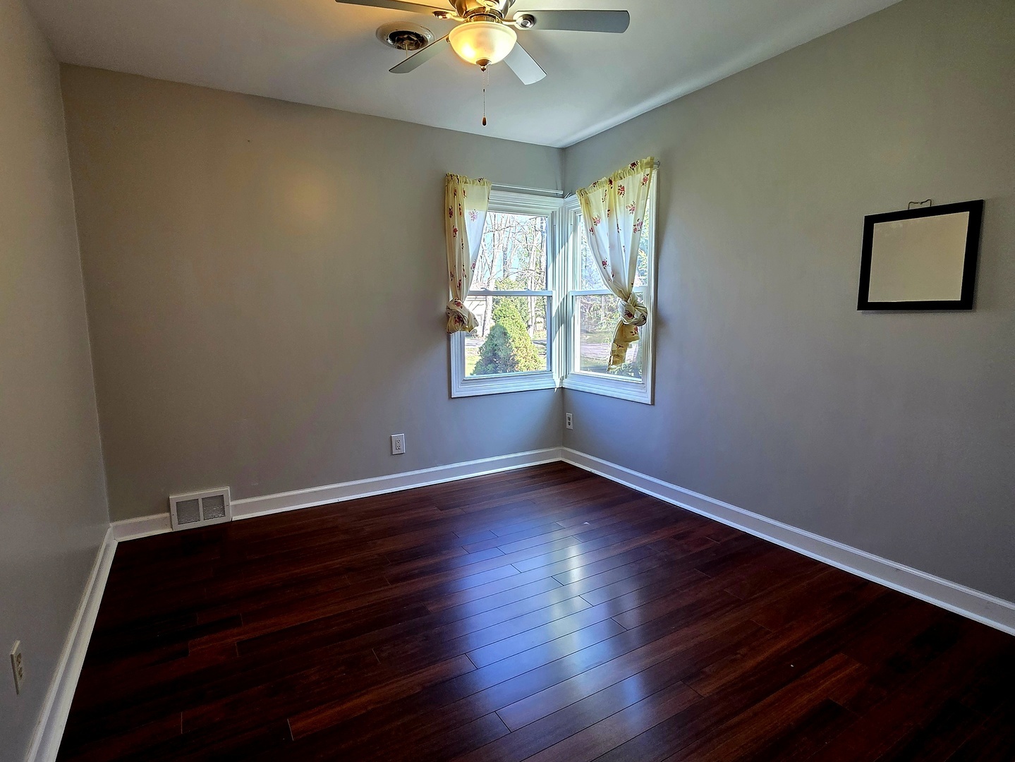 36752 N Wildwood Drive, Lake Villa, IL 60046