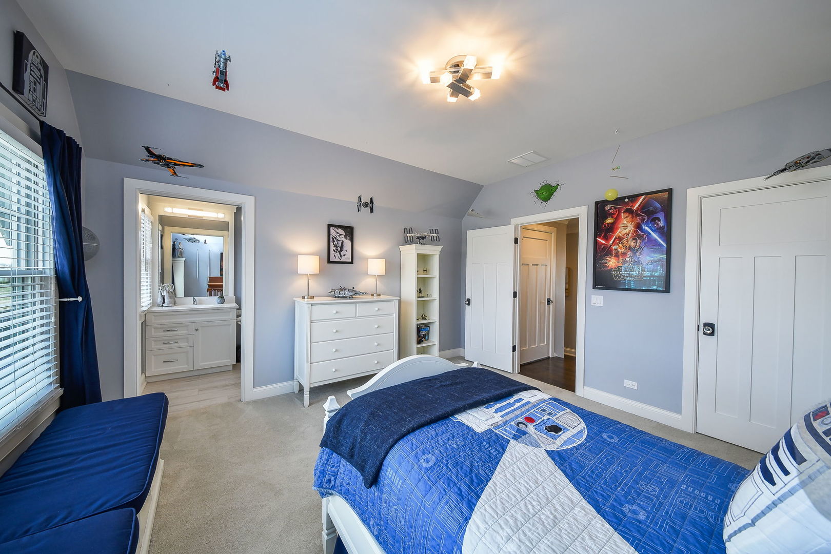 39W914 Kellar Square, Geneva, IL 60134