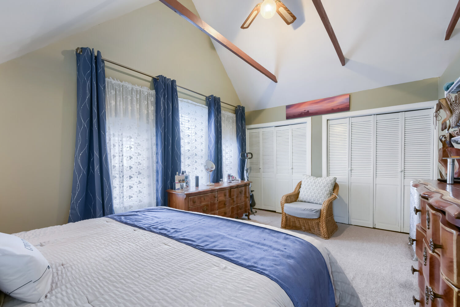 2231 N Lawndale Avenue, Chicago, IL 60647