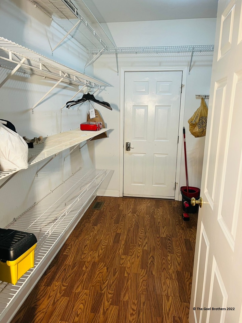 3175 Falling Waters Lane #0, Lindenhurst, IL 60046