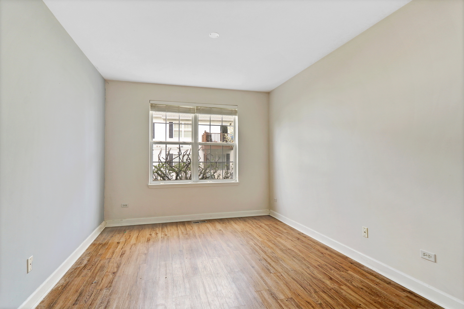 3175 Falling Waters Lane #0, Lindenhurst, IL 60046