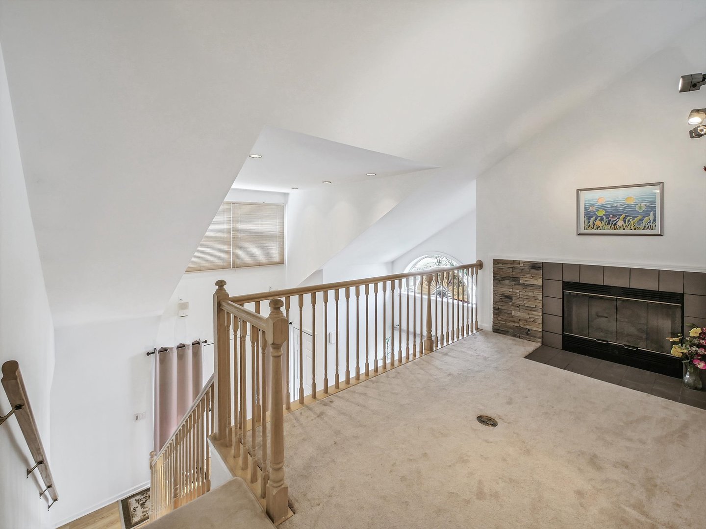 7945 Stewart Drive, Darien, IL 60561