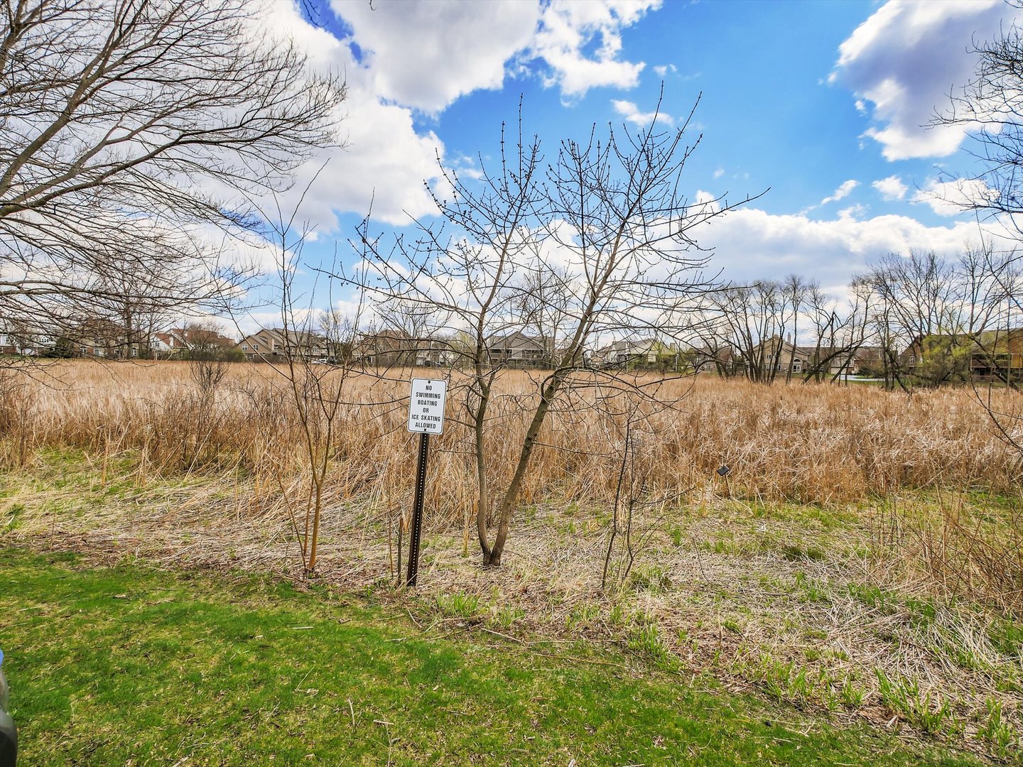 7945 Stewart Drive, Darien, IL 60561