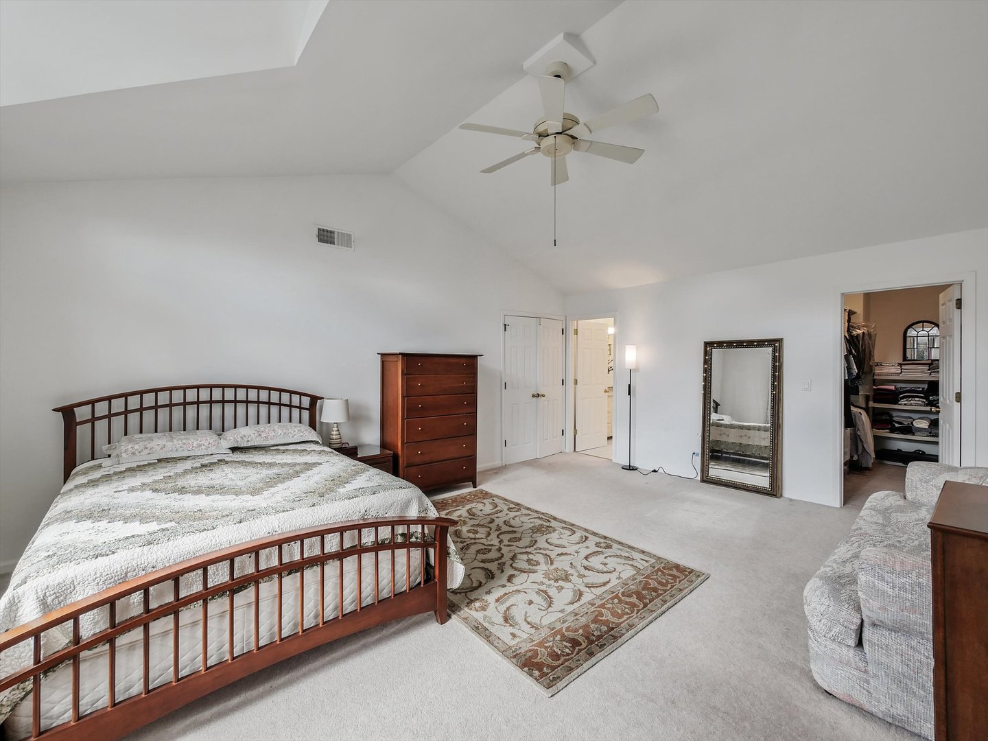 7945 Stewart Drive, Darien, IL 60561