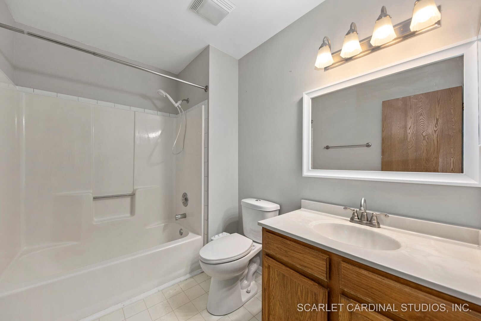 1482 W Jefferson Avenue #D, Naperville, IL 60540