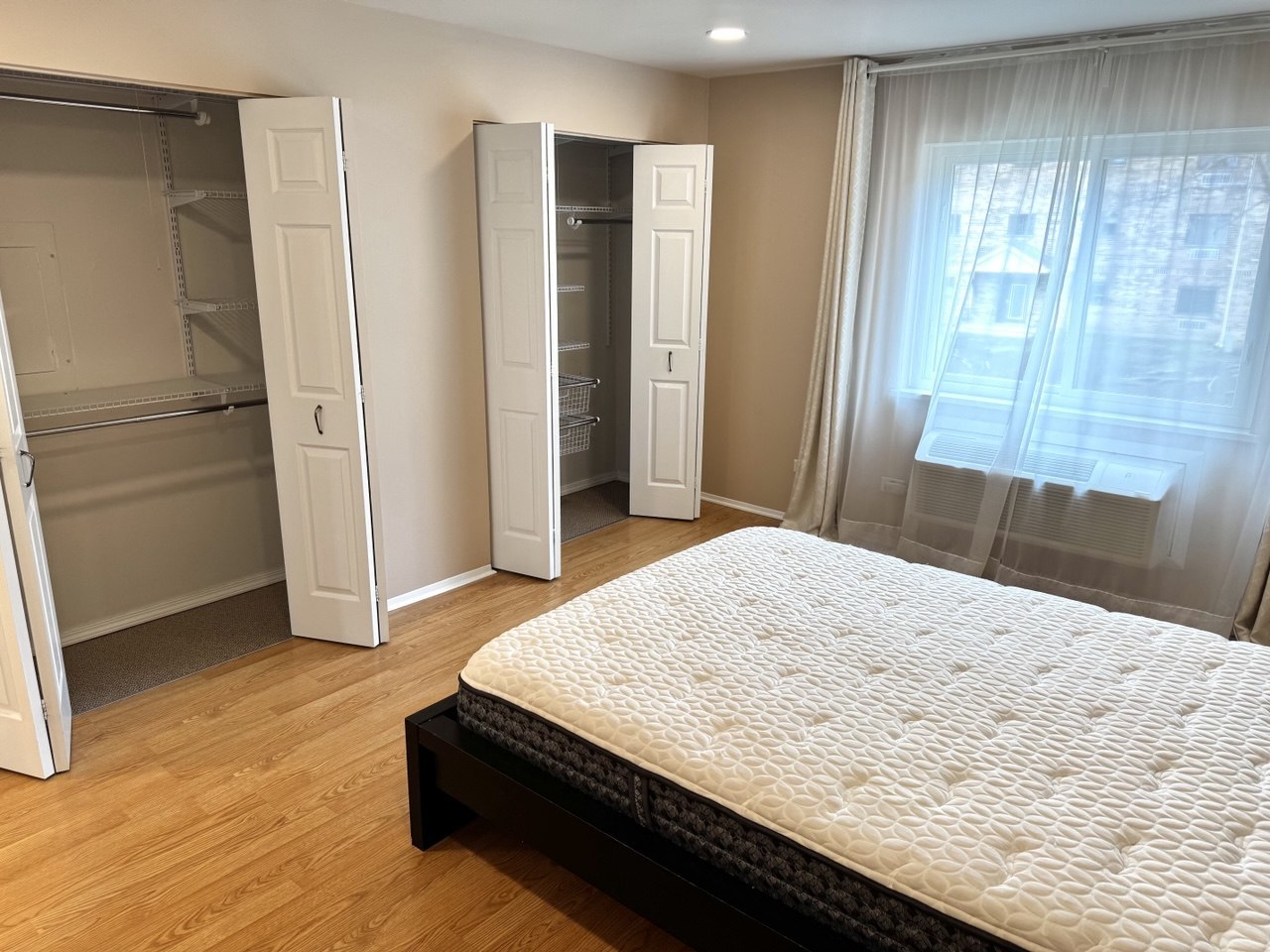 2215 Nichols Road #C, Arlington Heights, IL 60004