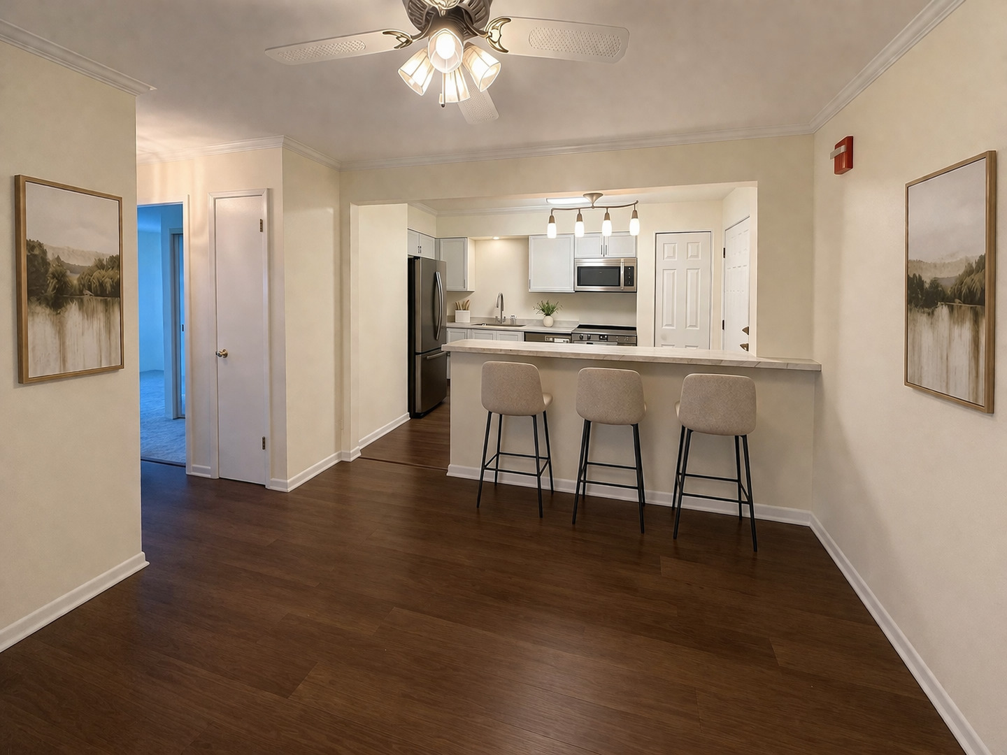 2331 Ogden Avenue #4, Downers Grove, IL 60515