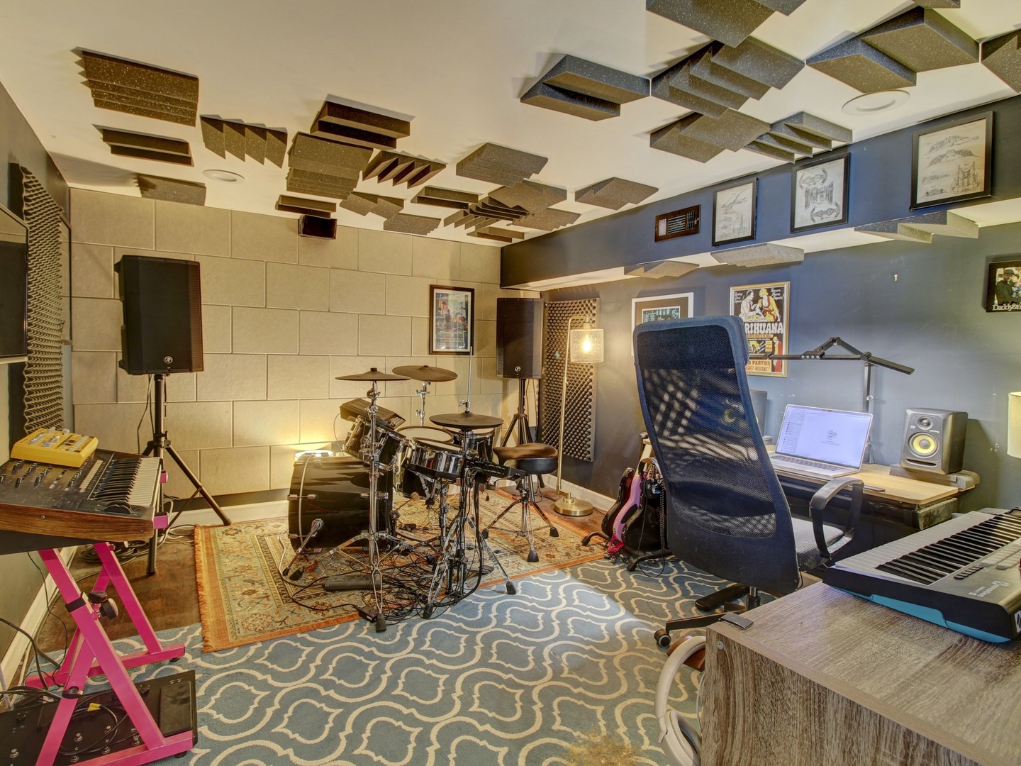 322 W Loy Street, Lombard, IL 60148