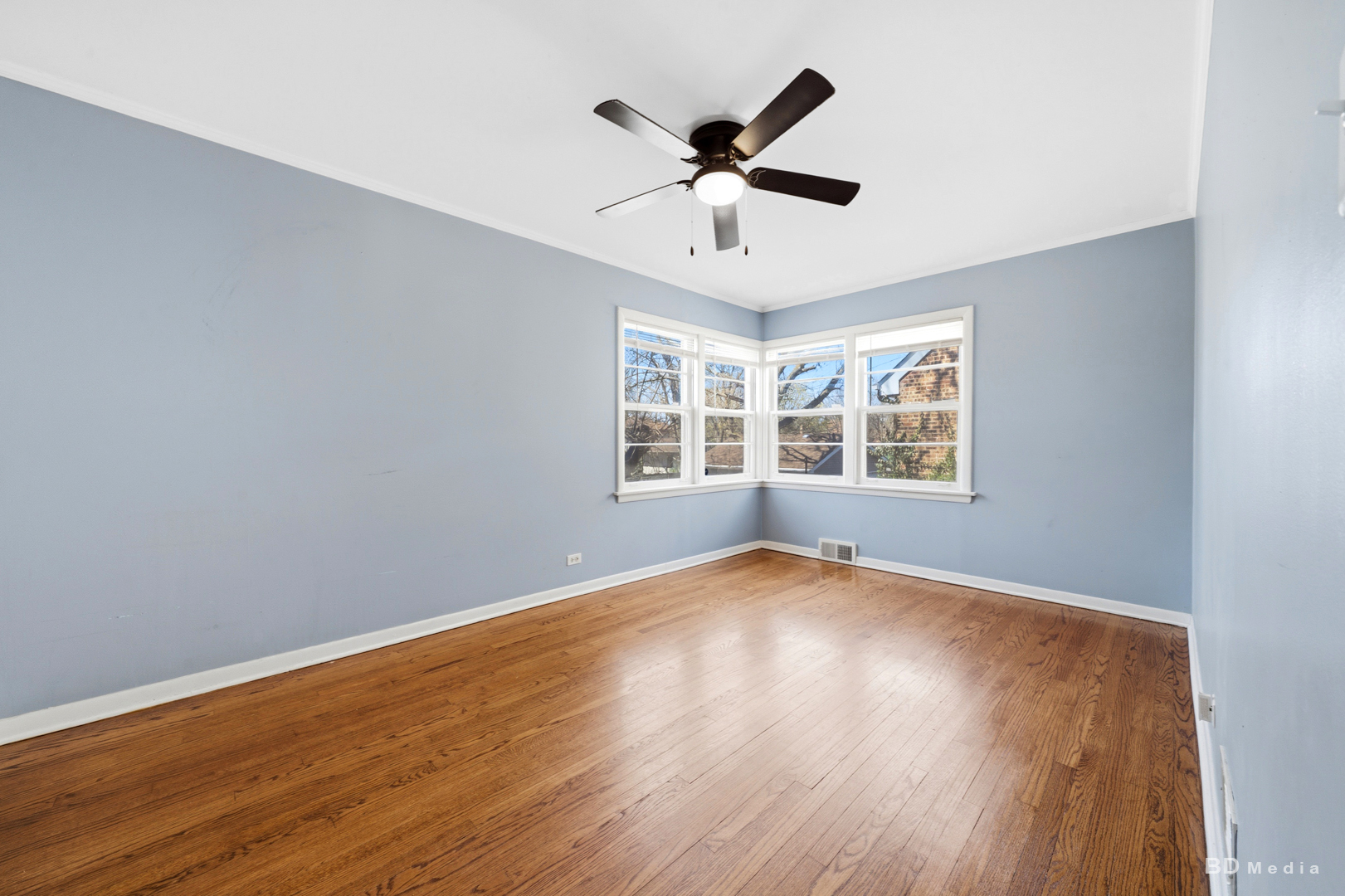 618 Dundee Avenue, Flossmoor, IL 60422