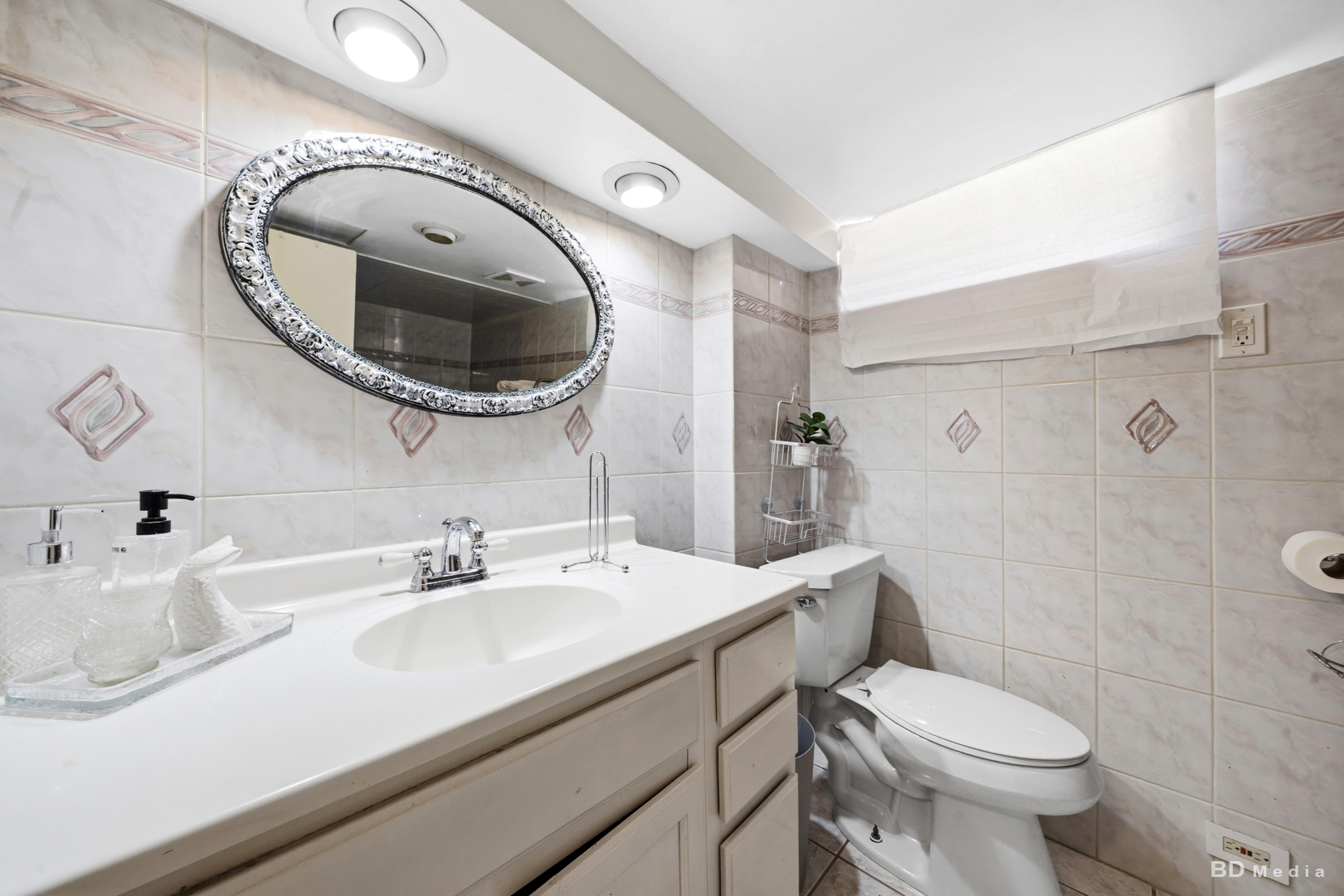 618 Dundee Avenue, Flossmoor, IL 60422