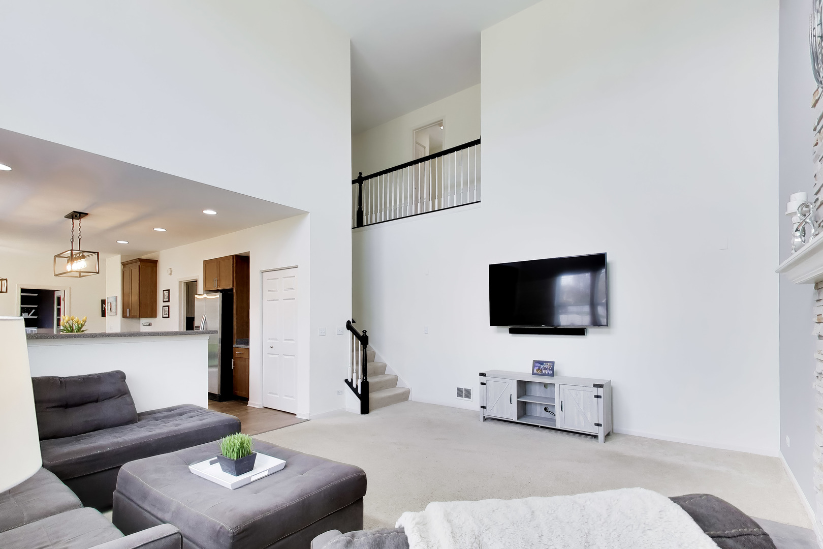 308 Cedar Ridge Drive, Lake Villa, IL 60046