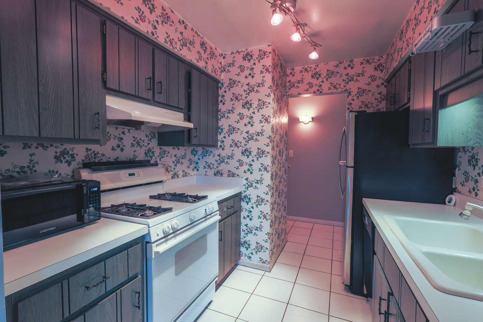 4410 W 111th Street #302, Oak Lawn, IL 60453