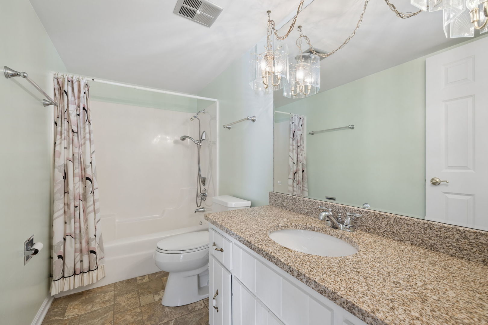 5851 Doe Circle #5851, Westmont, IL 60559