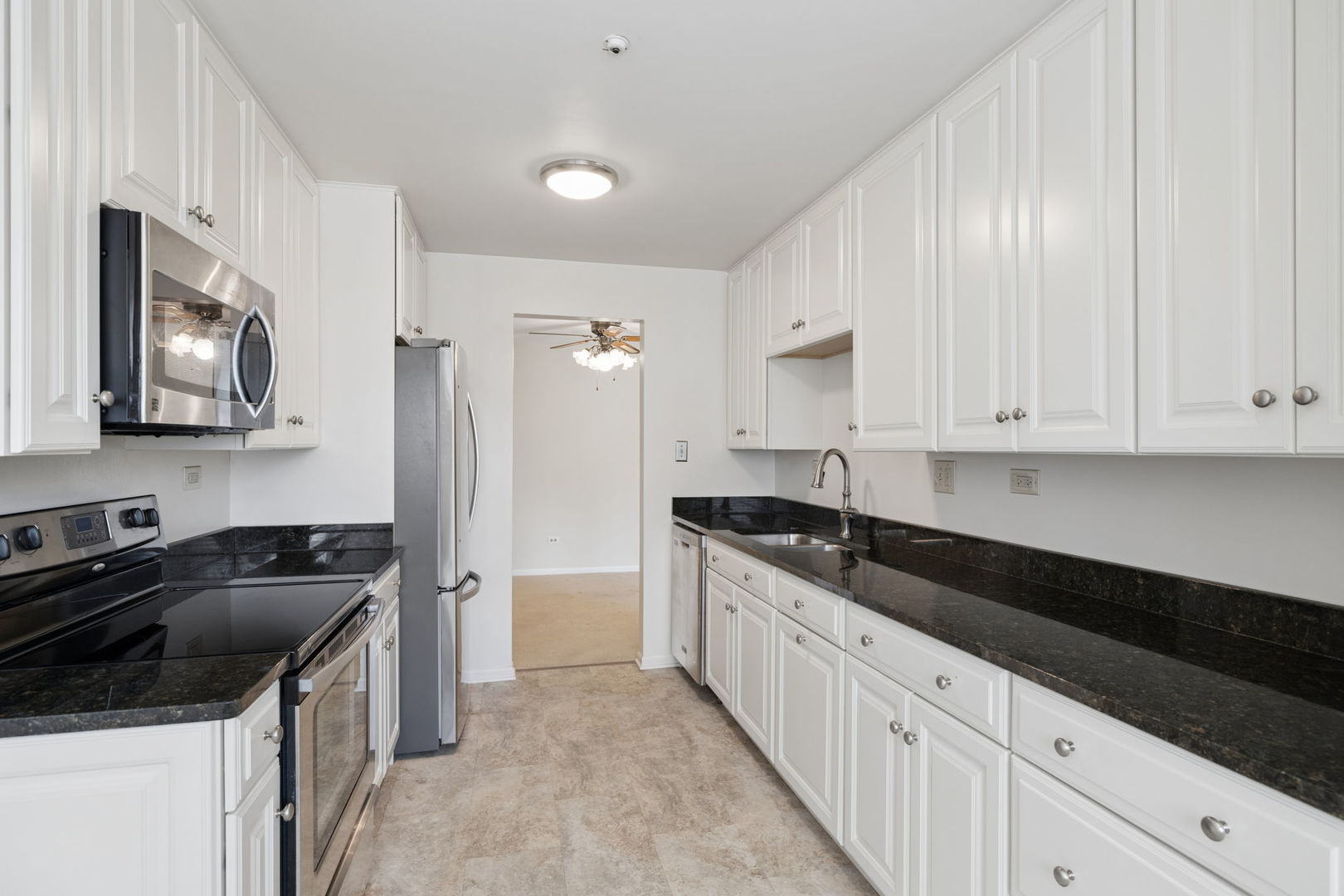 5851 Doe Circle #5851, Westmont, IL 60559