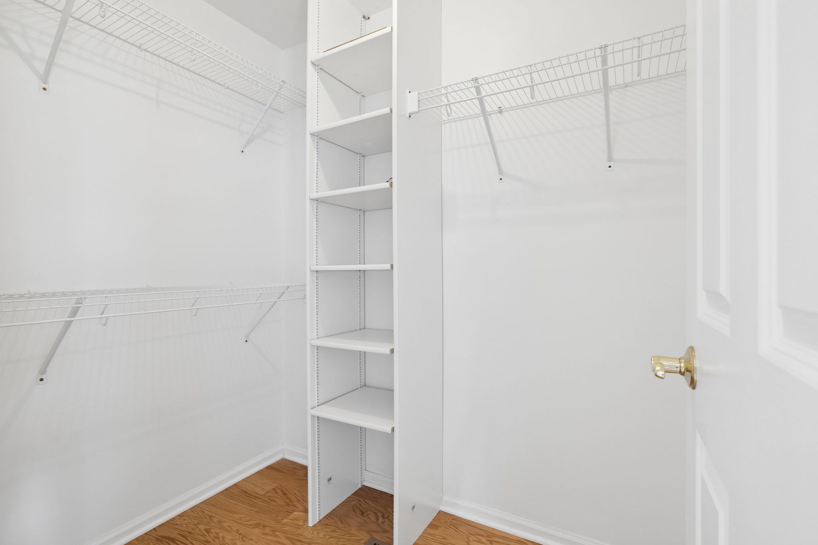 5851 Doe Circle #5851, Westmont, IL 60559